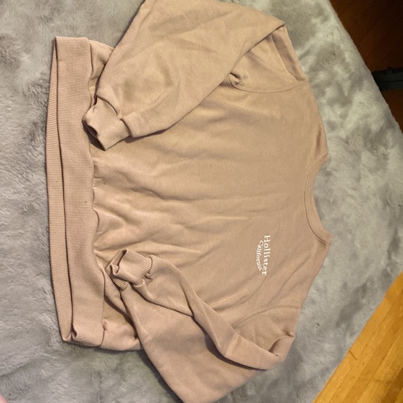 HOLLISTER BUNDLE - Picture 2 of 4